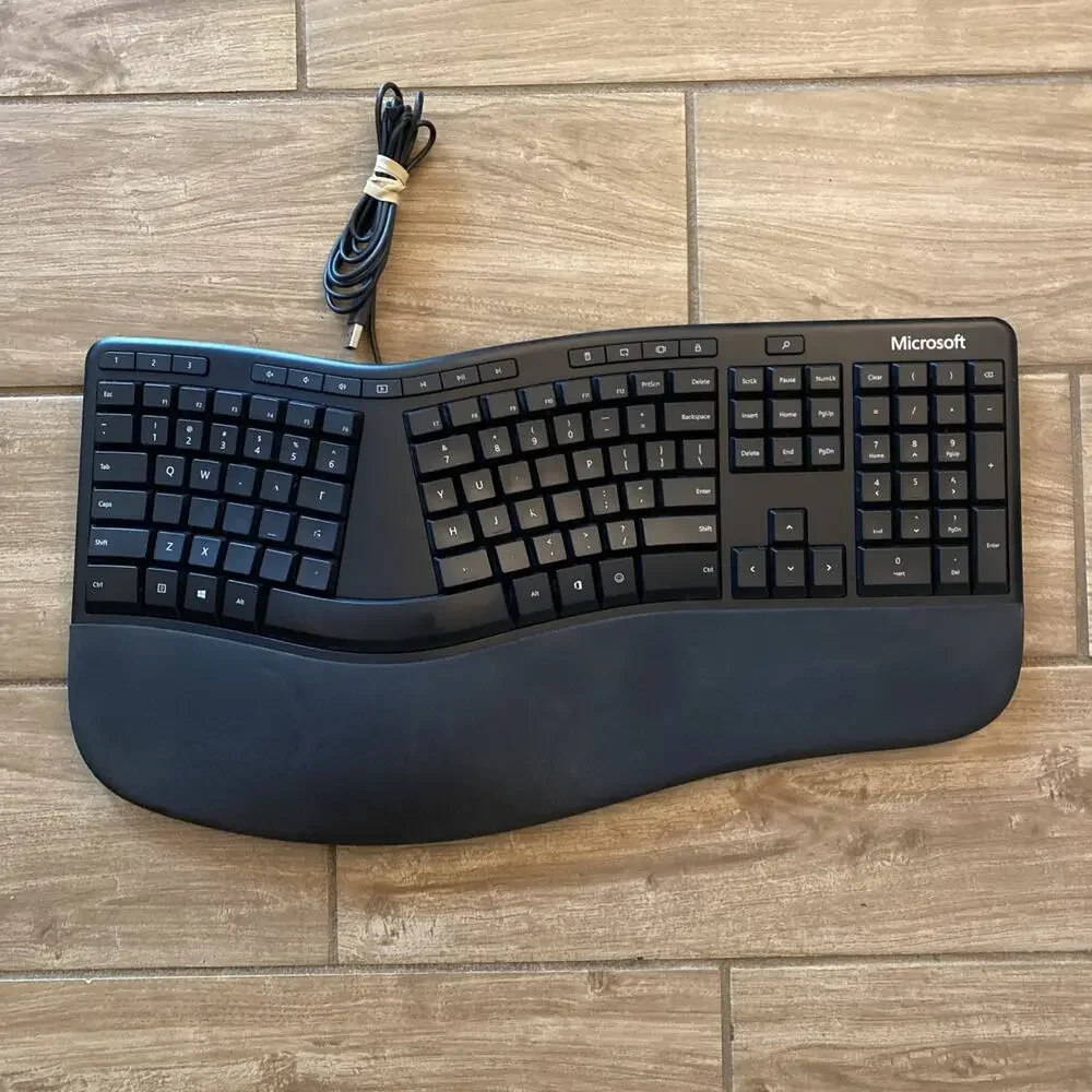 Microsoft Ergonomic Keyboard Model 1878 Wired USB